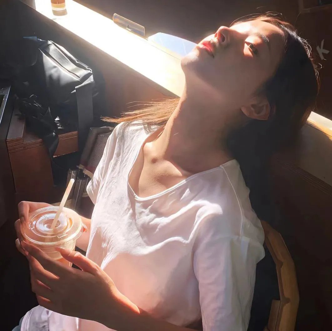 来自火星的蜜拉